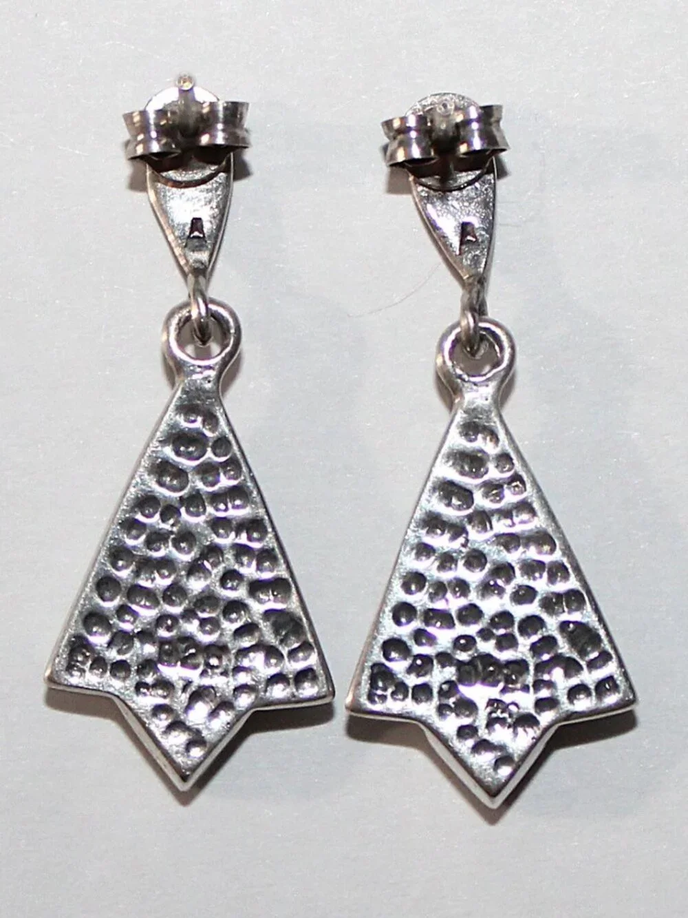 Retro Sterling Silver Onyx & Marcasite Dangle Earrings - Picture 2 of 5